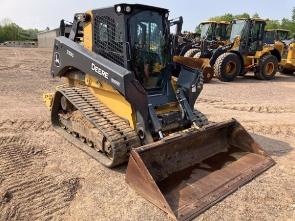 2020 DEERE 333G - Image 8