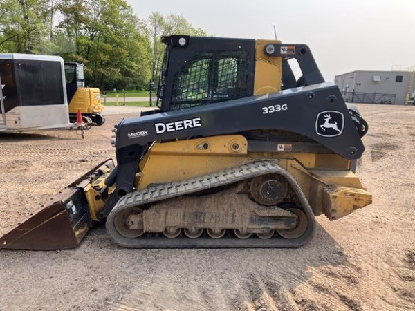 2020 DEERE 333G - Image 7