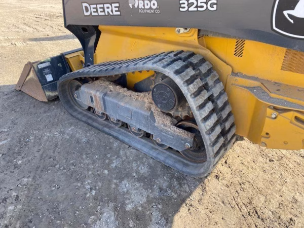 2024 John Deere 325G Skid Steer - Image 9