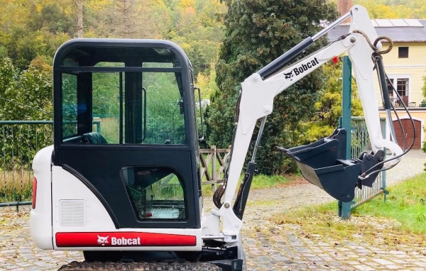 Bobcat 322D - Image 3