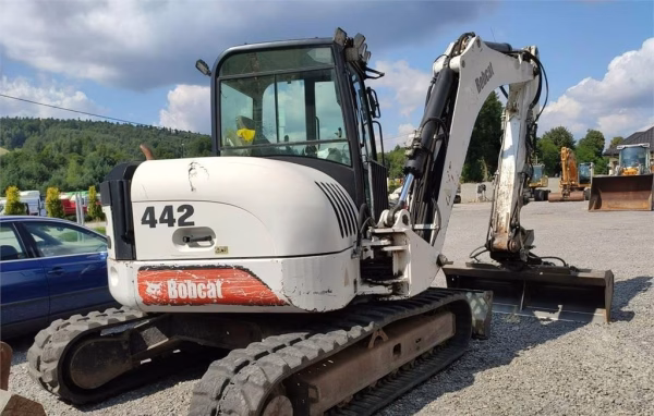 Bobcat 442B - Image 5