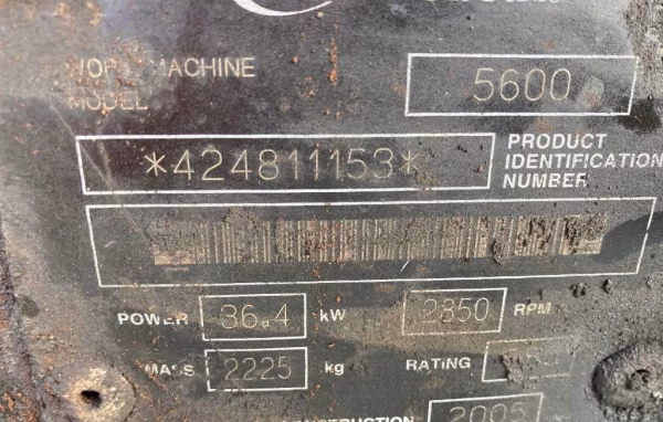 Bobcat 5600 ToolCat - Image 12