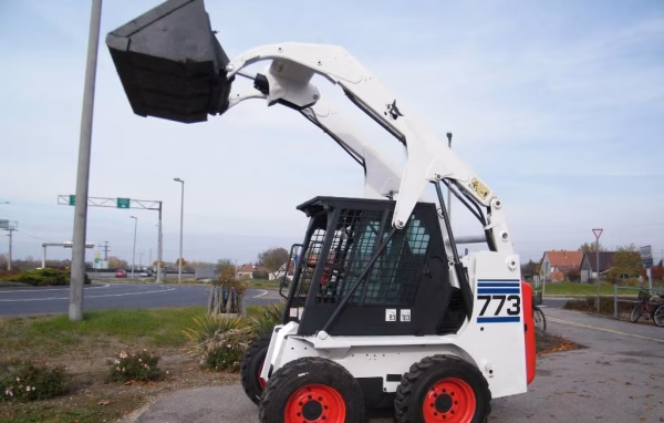 Bobcat 773 - Image 10