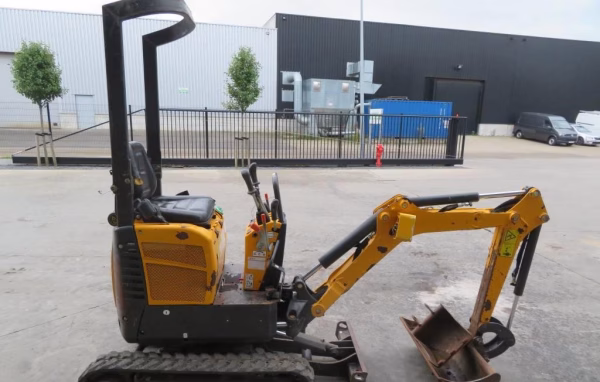Bobcat E08 - Image 4