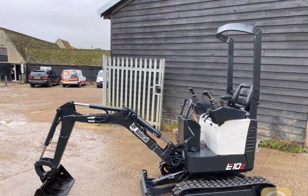Bobcat E10