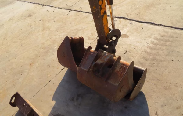 Bobcat E14 - Image 7