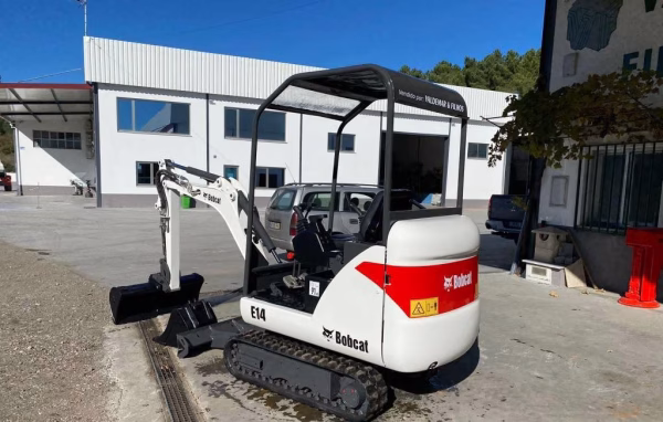 Bobcat E 14 - Image 3