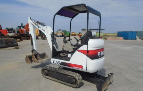 Bobcat E 16 - Image 4