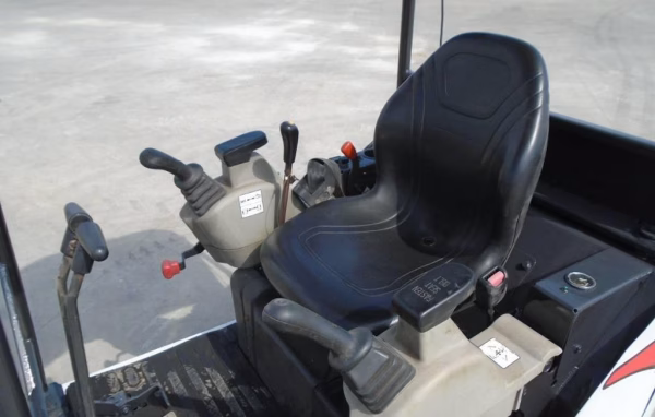 Bobcat E 16 - Image 8