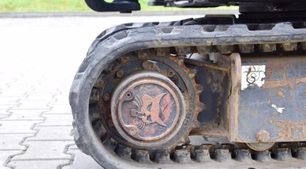 Bobcat E 17 - Image 10