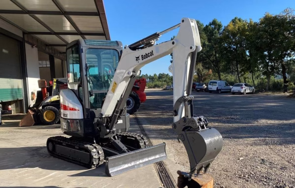 Bobcat E 25 - Image 2