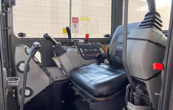 Bobcat E 25 - Image 6