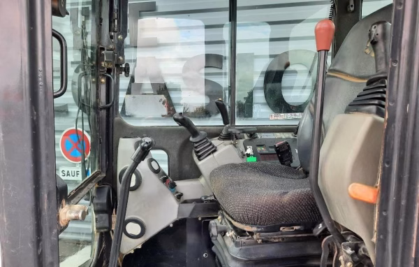 Bobcat E 50 - Image 4