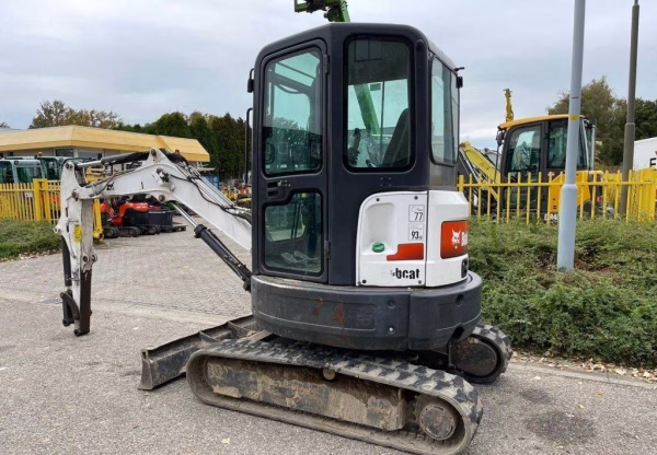Bobcat E26 - Image 4