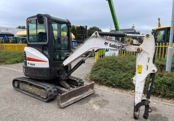 Bobcat E26 - Image 8