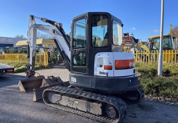 Bobcat E55 - Image 3