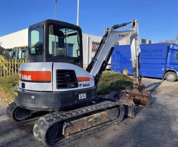 Bobcat E55 - Image 4