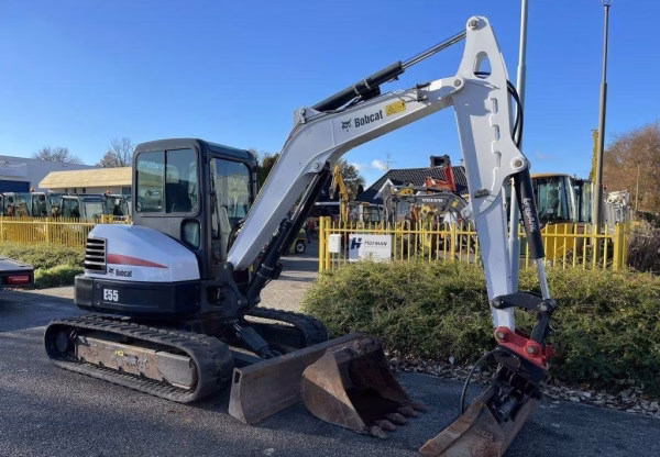 Bobcat E55 - Image 7