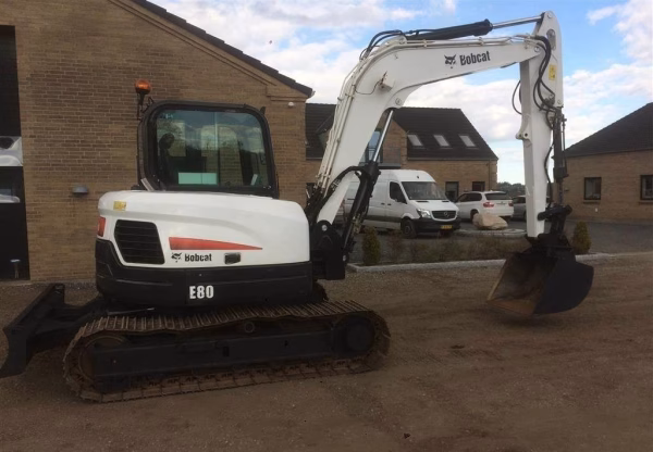Bobcat E80 - Image 3