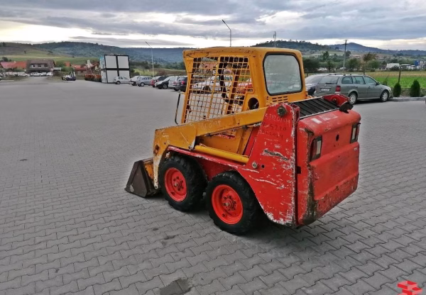 Bobcat S 100 - Image 7