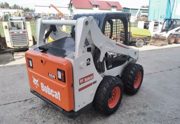 Bobcat S 570 - Image 4