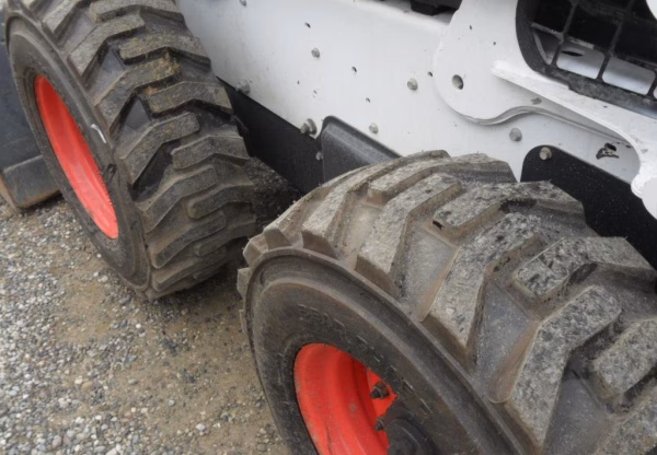 Bobcat S 650 - Image 4