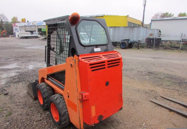 Bobcat S 70 - Image 7