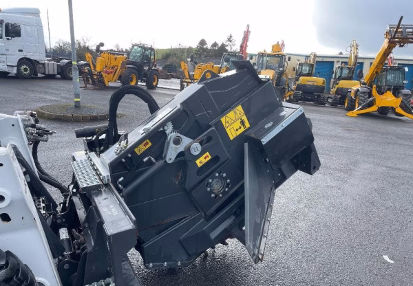Bobcat S630 - Image 9