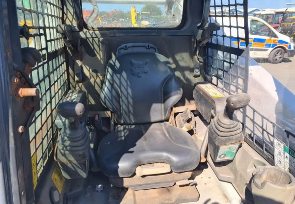 Bobcat S770 - Image 6