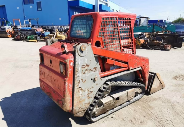 Bobcat T 110 - Image 4