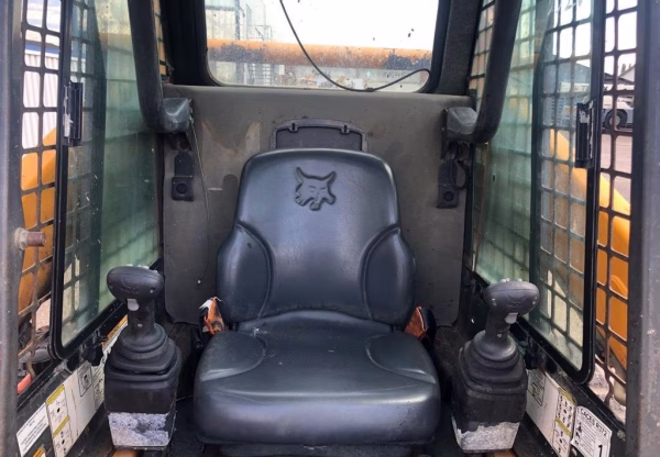Bobcat T 190 - Image 11