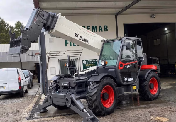 Bobcat T 40170 - Image 4