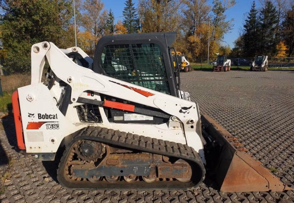 Bobcat T 590 - Image 10