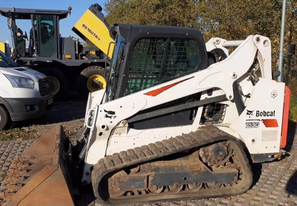 Bobcat T 590 - Image 11