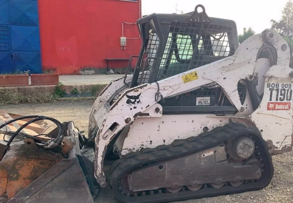 Bobcat T190