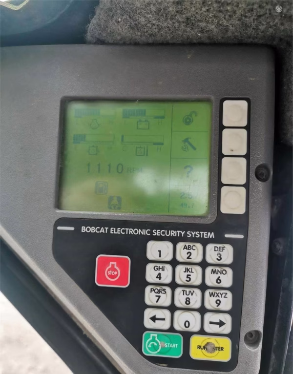 Bobcat T300 - Image 9