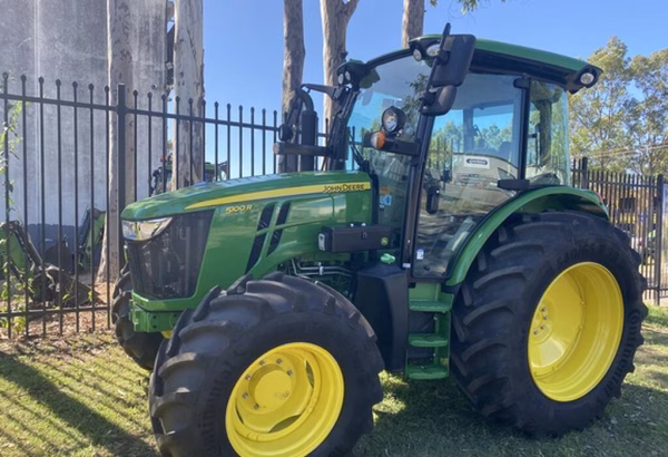 John Deere 5100R